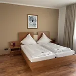 Hotel Bismarckhoehe 3*