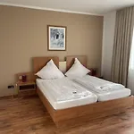 Bismarckhoehe Отель 3*
