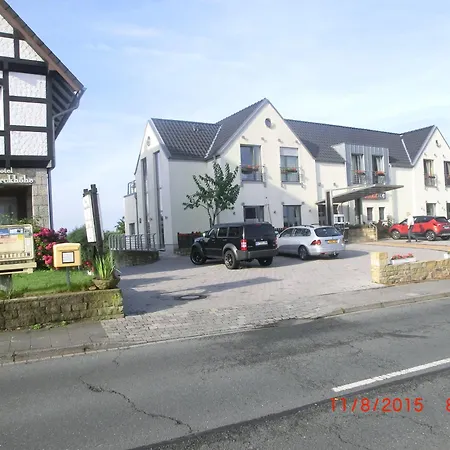 Bismarckhoehe تكلنبورغ