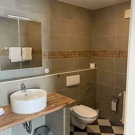 Bismarckhoehe Otel 3*